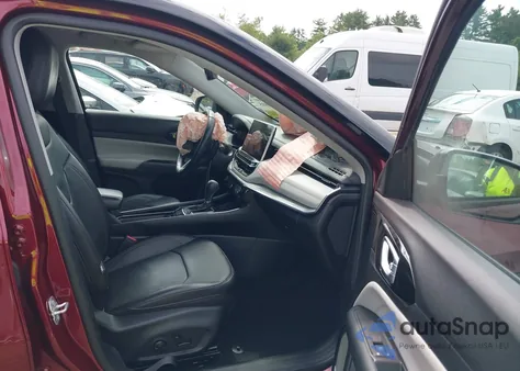 2022 Jeep Compass Limited 4X4 из США, поврежденный, VIN 3C4NJDCB3NT107464